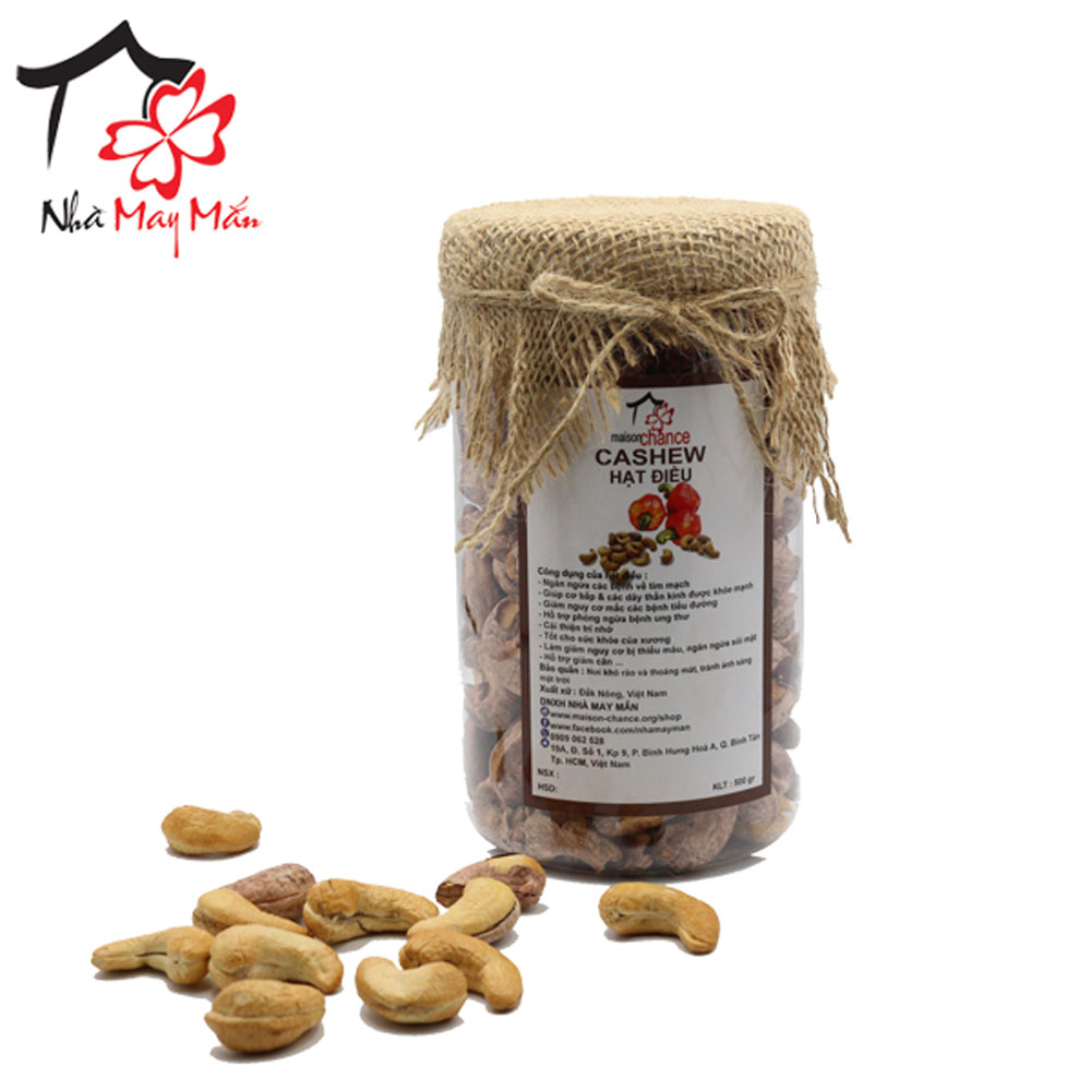Roasted salted cashew nuts